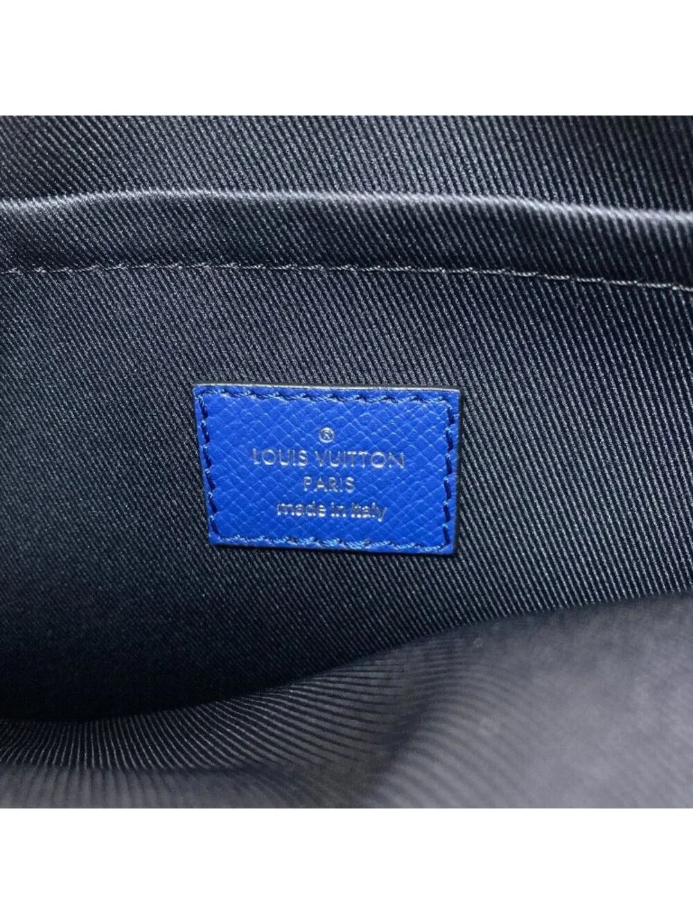 Louis Vuitton Outdoor Messenger PM Shoulder Bag Taigarama